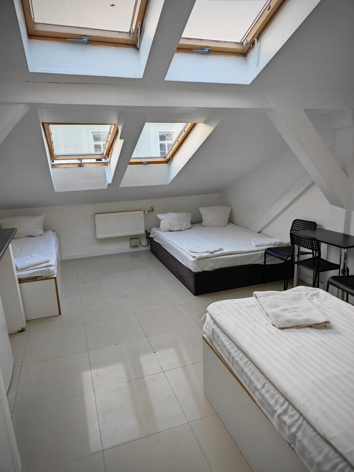 Apartamenty Hoza Attic Studio Warszawa Værelse billede