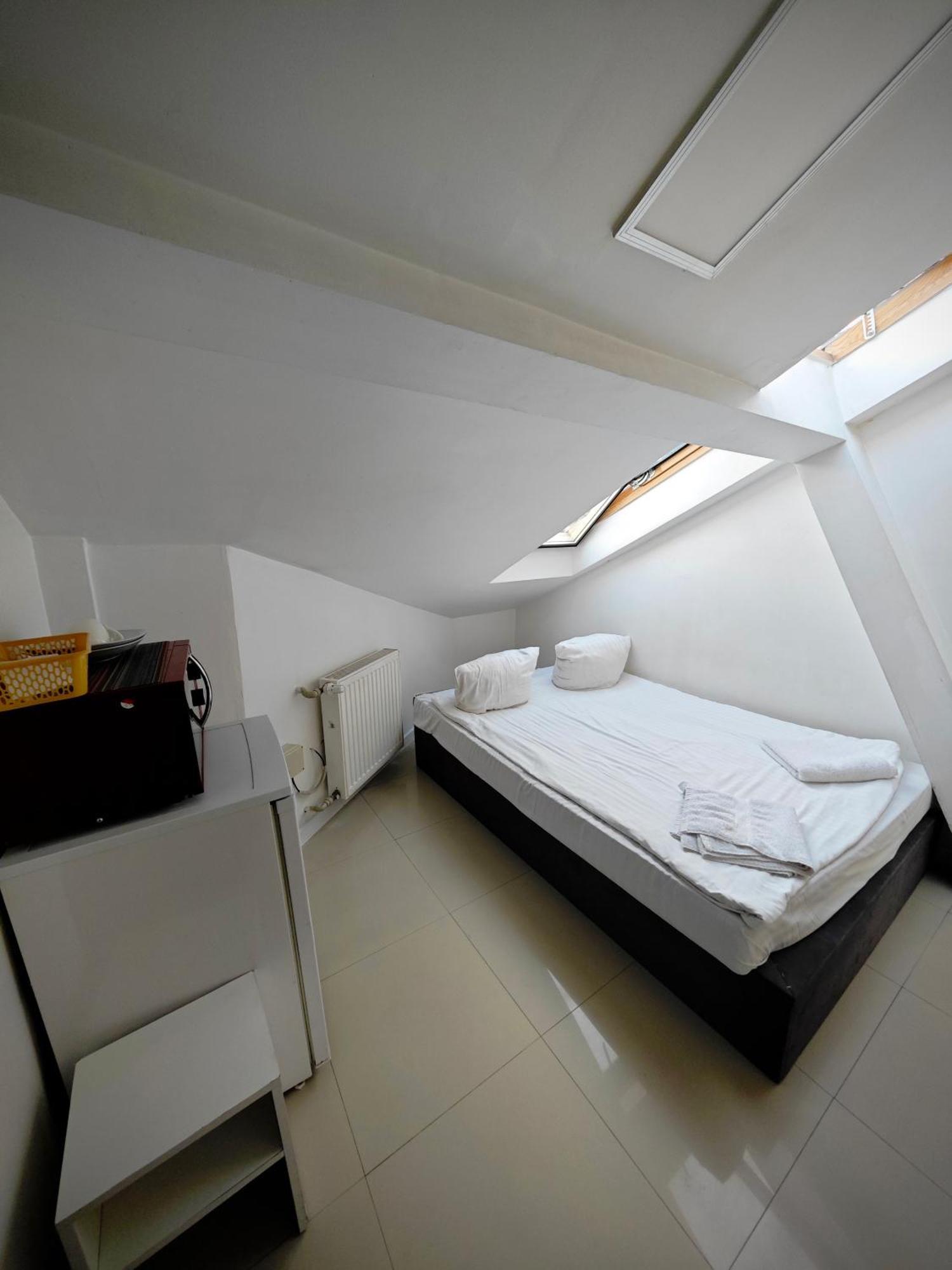 Apartamenty Hoza Attic Studio Warszawa Værelse billede