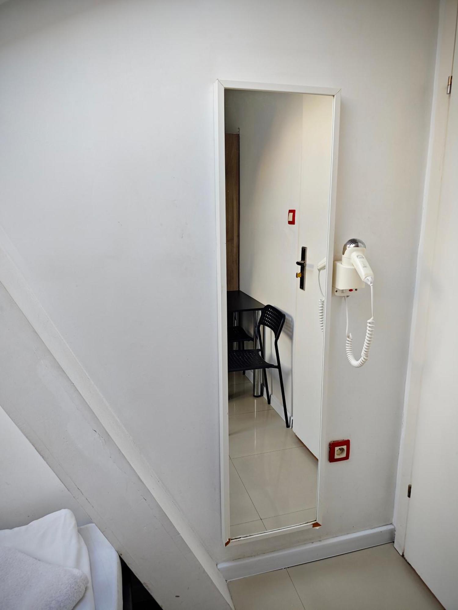 Apartamenty Hoza Attic Studio Warszawa Værelse billede