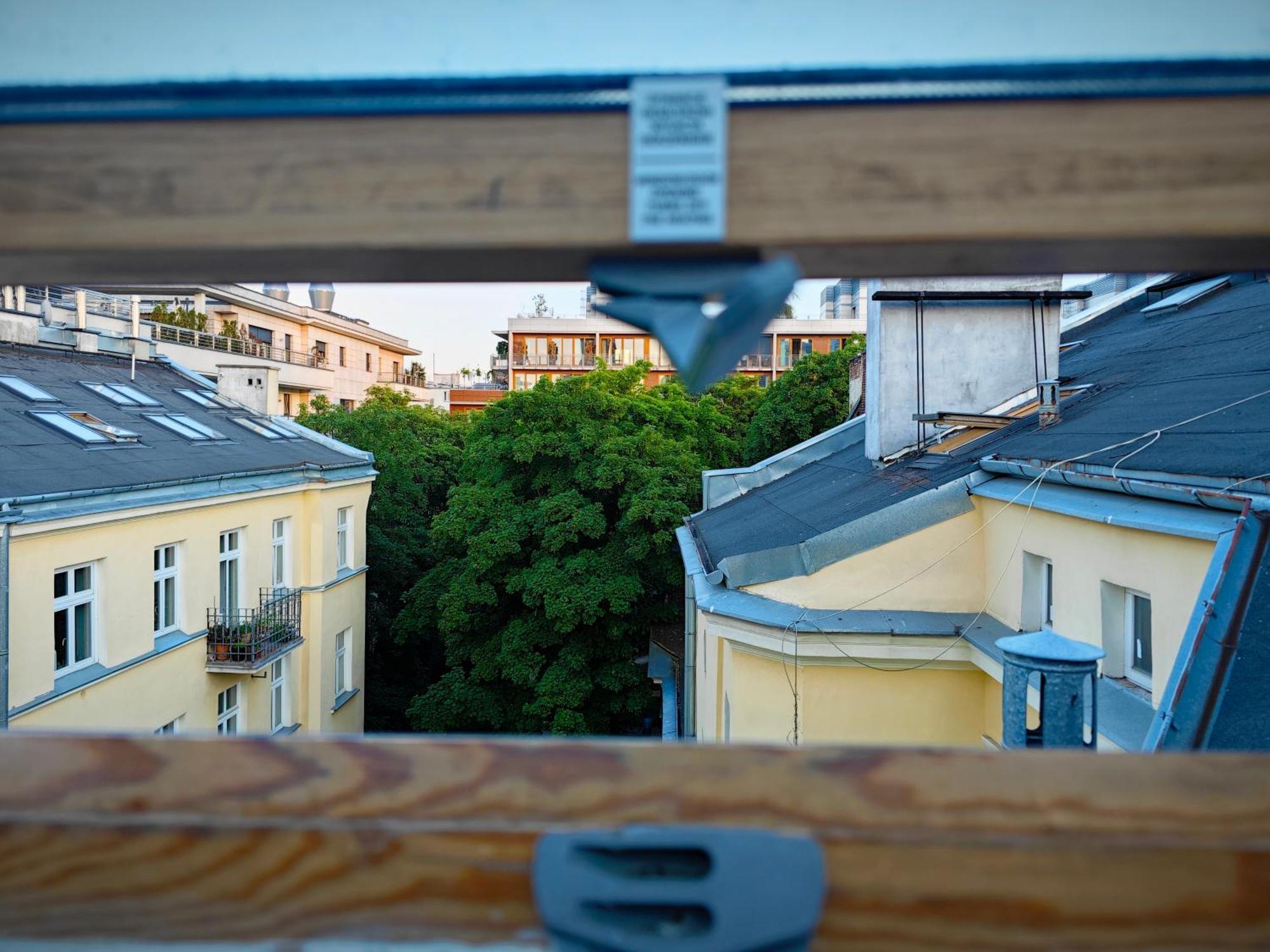 Apartamenty Hoza Attic Studio Warszawa Eksteriør billede